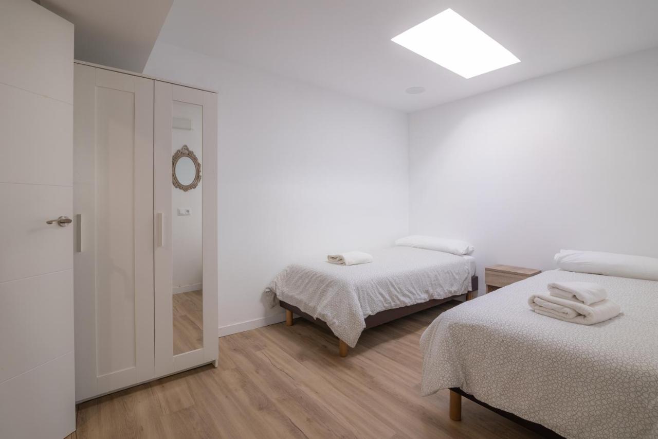 Villa Huerta 2, Paterna, Jacuzzi, Sauna מראה חיצוני תמונה